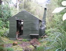 Mid Waiohine Hut