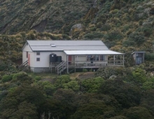 Powell Hut